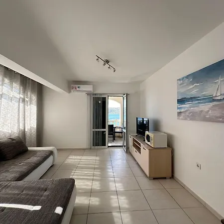 Apartman 3 Majba Zaglavice